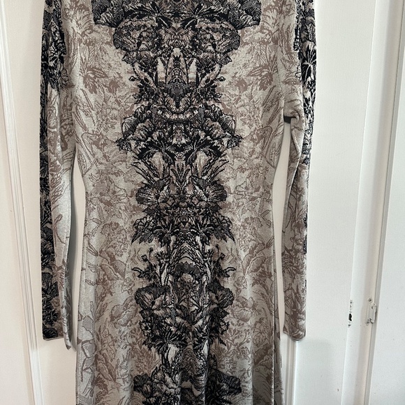 BCBGMAXAZRIA REGAN French cream silk long sleeve dress - Picture 3 of 4